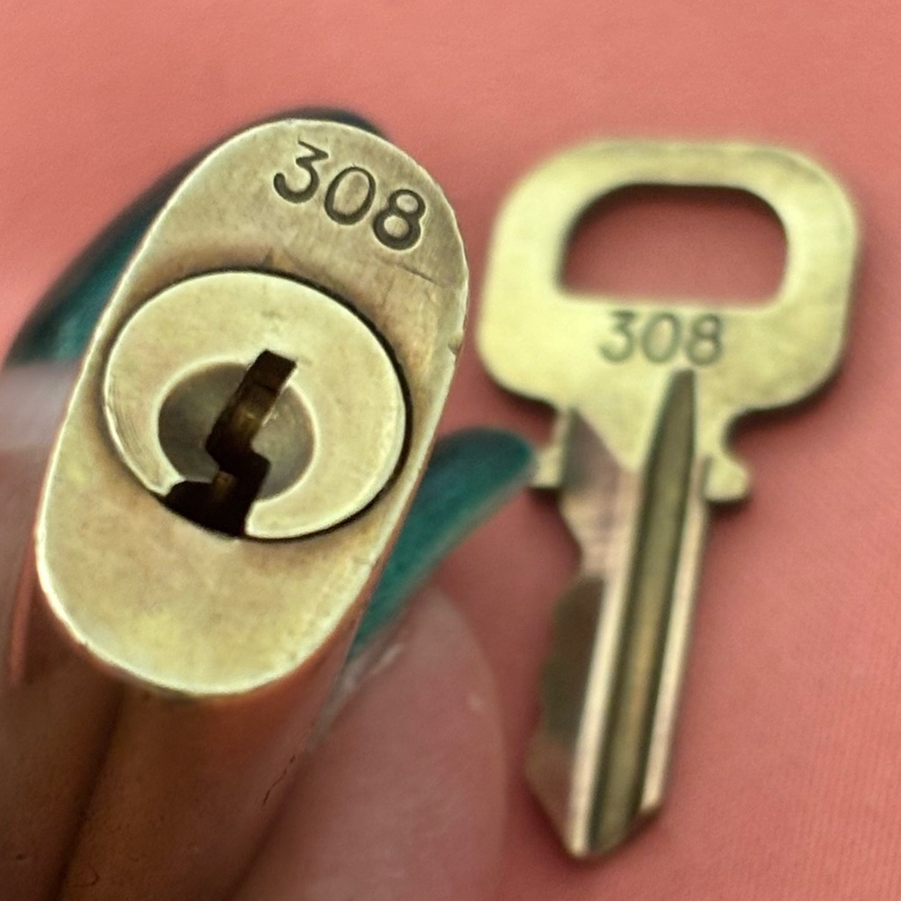 Louis Vuitton Gold Lock with Key - Picture 2 of 4
